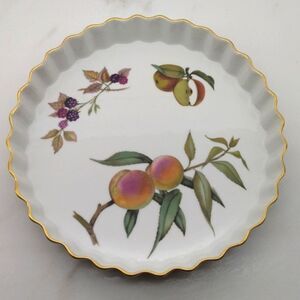 Royal Worcester England Evesham White & Gold Serveware Pie Plate Dish Vintage